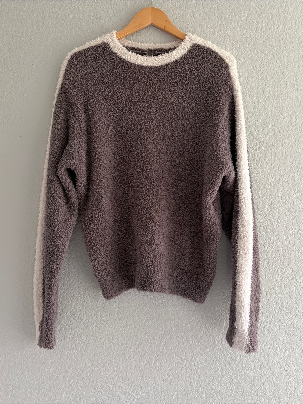 Skims pullover cozy knit Sweater Women’s Size S/M grey and white oversized